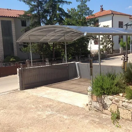 Appartement Roic *